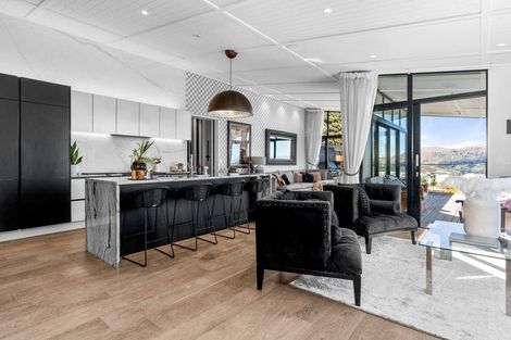 Photo of property in 287 Cannon Hill Crescent, Mount Pleasant, Christchurch, 8081