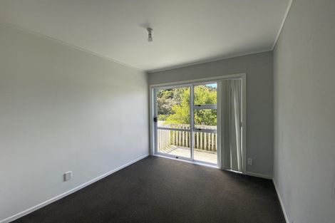 Photo of property in 70 Eskdale Road, Birkdale, Auckland, 0626
