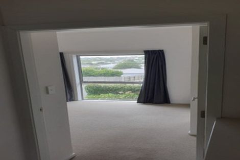 Photo of property in 10/32u Dr Taylor Terrace, Johnsonville, Wellington, 6037