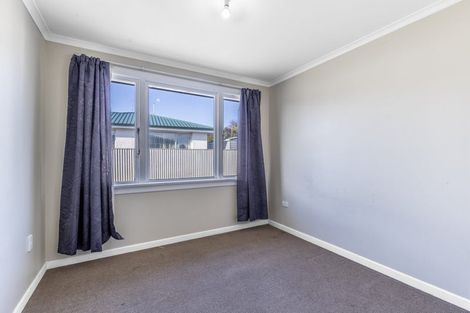 Photo of property in 17 Holloway Street, Waikiwi, Invercargill, 9810