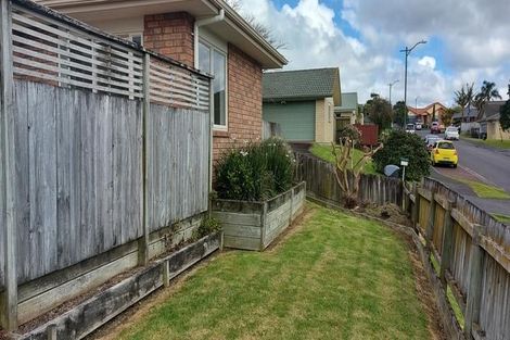 Photo of property in 2 Northridge Terrace, Massey, Auckland, 0614