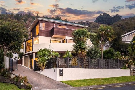 Photo of property in 27 Leeward Drive, Whitby, Porirua, 5024