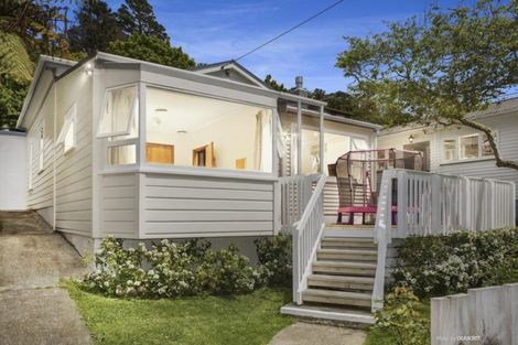 Photo of property in 45 Awarua Street, Ngaio, Wellington, 6035