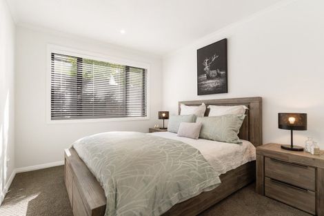 Photo of property in 69 Maka Terrace, Orewa, 0931