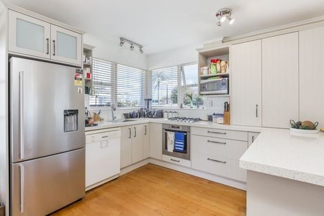 Photo of property in 5a Melanie Place, Orewa, 0931