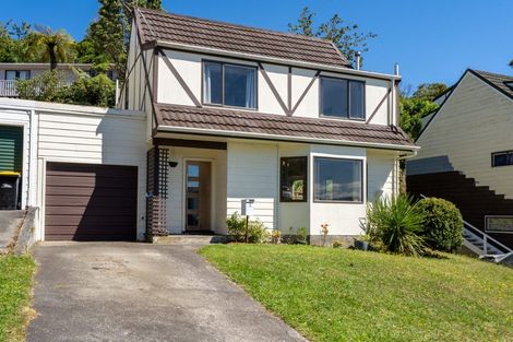 Photo of property in 36 Cambrian Street, Churton Park, Wellington, 6037
