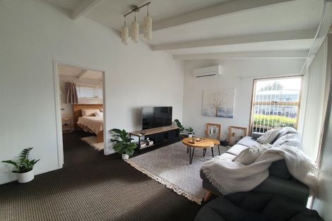 Photo of property in 1/8 Alpha Street, Papakura, 2110