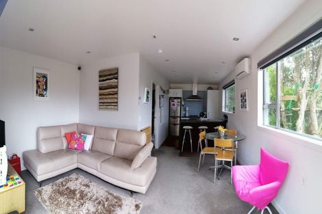 Photo of property in 4a Versailles Street, Karori, Wellington, 6012