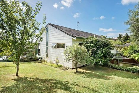 Photo of property in 20 Carole Crescent, Pakuranga, Auckland, 2010