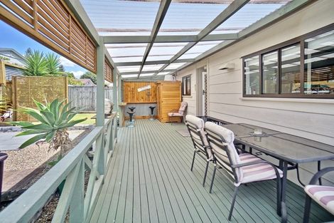 Photo of property in 46 Lee Street, Te Puke, 3119