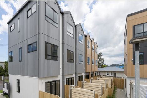 Photo of property in 6/8 Arney Road, Ranui, Auckland, 0612