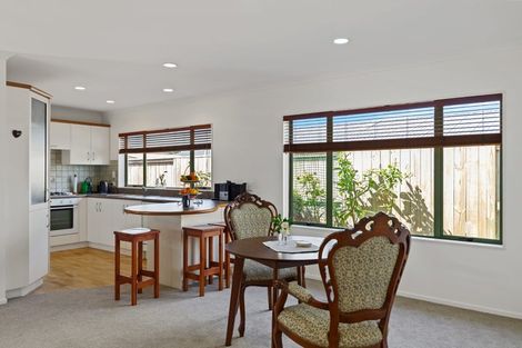 Photo of property in 15a Sandwich Road, St Andrews, Hamilton, 3200