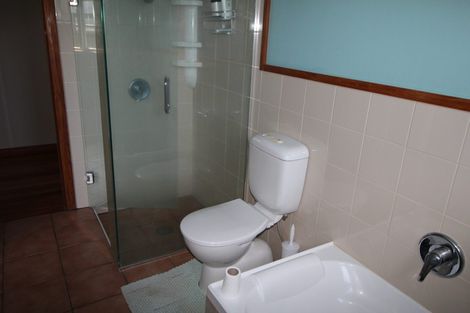 Photo of property in 41 Sheffield Street, Awapuni, Palmerston North, 4412