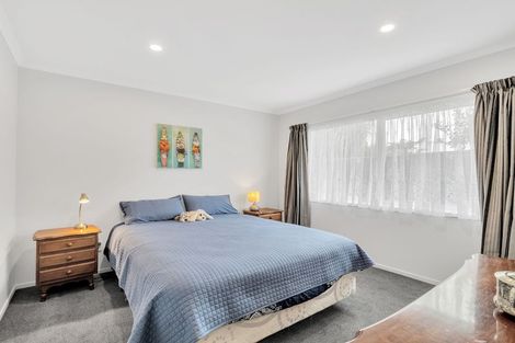 Photo of property in 21 Catchpole Place, Woodend, 7610