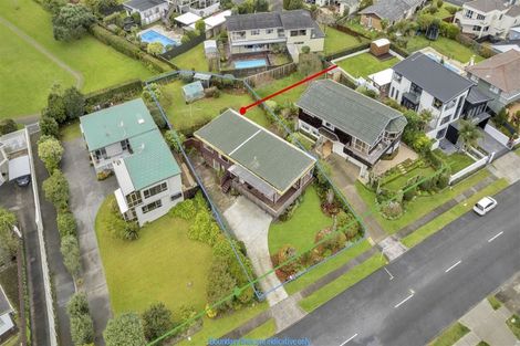 Photo of property in 34 Waller Avenue, Bucklands Beach, Auckland, 2012