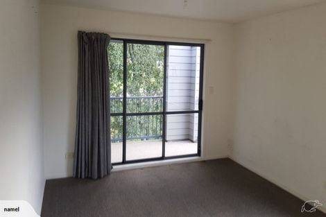Photo of property in 2/83 Portage Road, New Lynn, Auckland, 0600