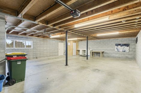 Photo of property in 26 Birdwood Avenue, Moturoa, New Plymouth, 4310