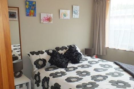 Photo of property in 66 Martin Avenue, Beckenham, Christchurch, 8023