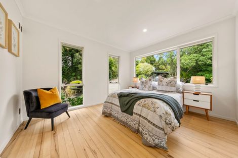 Photo of property in 91 Mountain Road, Henderson Valley, Auckland, 0612