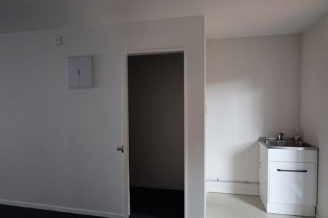 Photo of property in 60 Niu Lane, Te Atatu South, Auckland, 0610