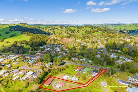 Photo of property in 10 Lairdvale Road, Taumarunui, 3920