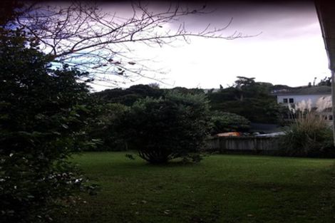 Photo of property in 37 Makiri Street, Helensville, 0800