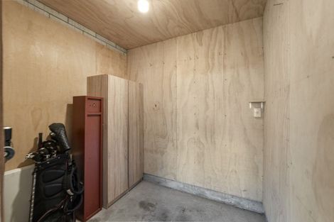 Photo of property in 135 Brecon Road, Stratford, 4332