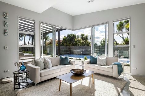 Photo of property in 2 Pounamu Avenue, Greenhithe, Auckland, 0632