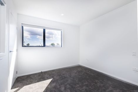 Photo of property in 5/41 Kervil Avenue, Te Atatu Peninsula, Auckland, 0610