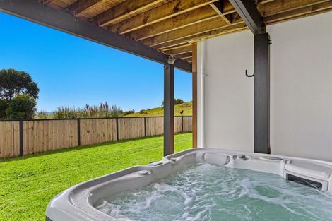 Photo of property in 16 Piripai Rise, Coastlands, Whakatane, 3120