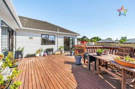 Photo of property in 13 Lees Grove, Wainuiomata, Lower Hutt, 5014