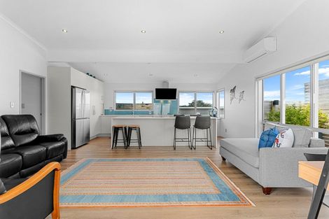 Photo of property in 6a Takahe Place, Mangawhai, 0505