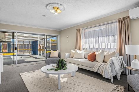 Photo of property in 21 Munro Street, Redwood, Christchurch, 8051