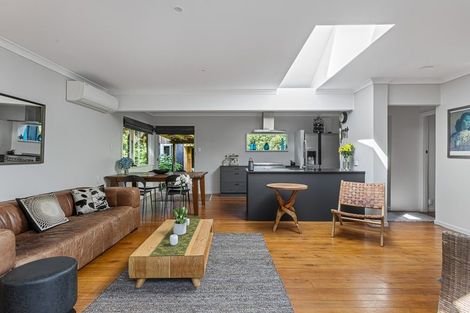 Photo of property in 8 Twin Stream Road, Warkworth, 0983