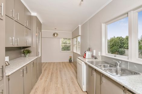 Photo of property in 54 Allenby Road, Papatoetoe, Auckland, 2025