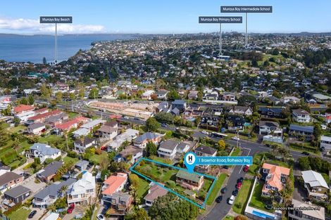 Photo of property in 1 Braemar Road, Rothesay Bay, Auckland, 0630
