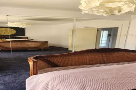 Photo of property in 11 Rimu Street, New Lynn, Auckland, 0600