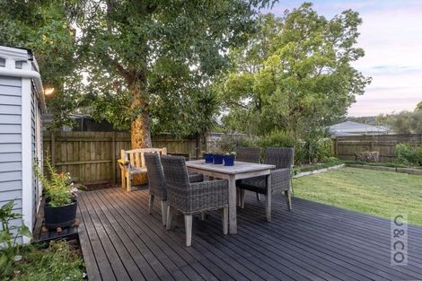 Photo of property in 23 Queen Street, Riverhead, 0820