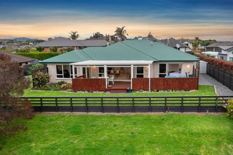Photo of property in 24 Woodleigh Place, Ohauiti, Tauranga, 3112
