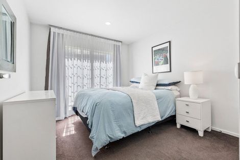 Photo of property in 21 Hendrika Court, Hobsonville, Auckland, 0618