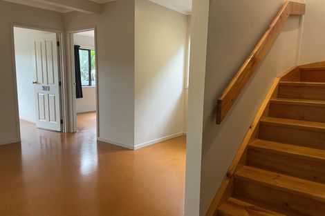 Photo of property in 19 Rayner Road, Piha, New Lynn, 0772