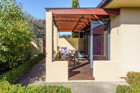 Photo of property in 14 Olive Grove, Havelock North, 4130