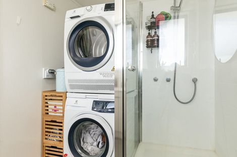 Photo of property in 4u5 Derby Street, Mount Victoria, Wellington, 6011