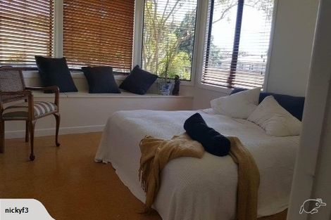 Photo of property in 24 Golf Road, Paraparaumu Beach, Paraparaumu, 5032