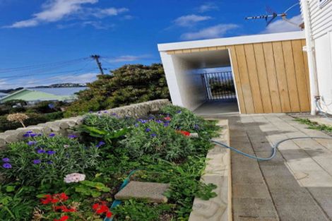 Photo of property in 39 Milne Terrace, Island Bay, Wellington, 6023