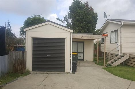 Photo of property in 31 Churchill Avenue, Manurewa, Auckland, 2102
