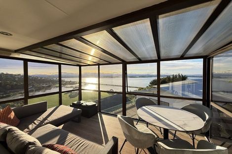 Photo of property in 1/56 Balmoral Lane, Redcliffs, Christchurch, 8081