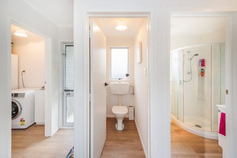 Photo of property in 32 Leander Place, Milson, Palmerston North, 4414
