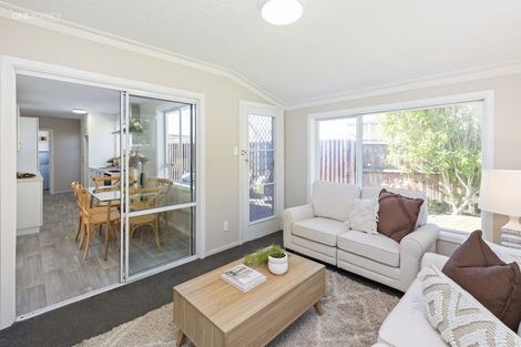 Photo of property in 10 Eastling Street, Bishopdale, Christchurch, 8053