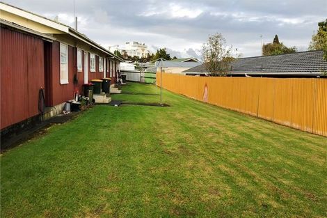 Photo of property in 7 Thompson Street, Mangere East, Auckland, 2024